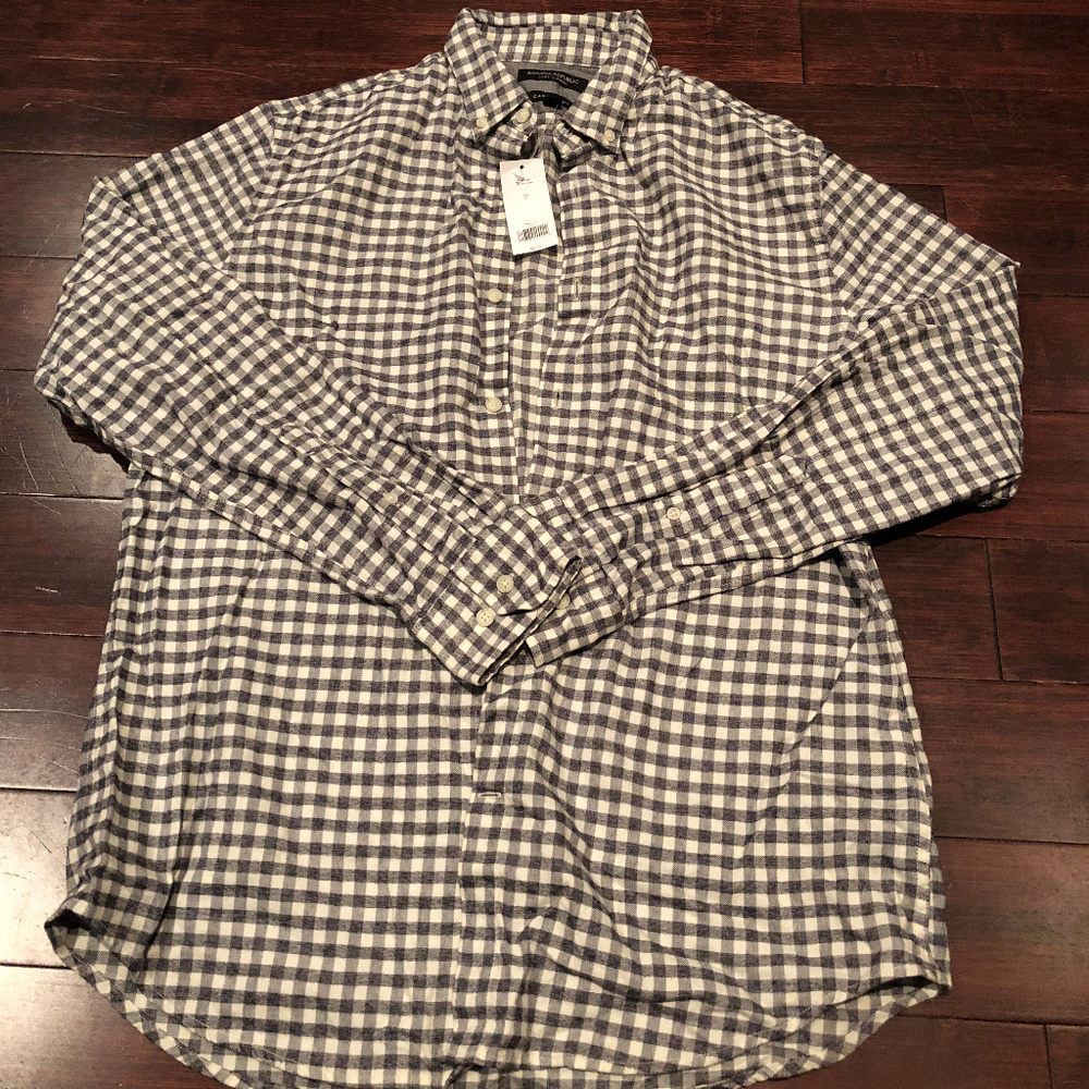 Banana Republic Button Down Shirt